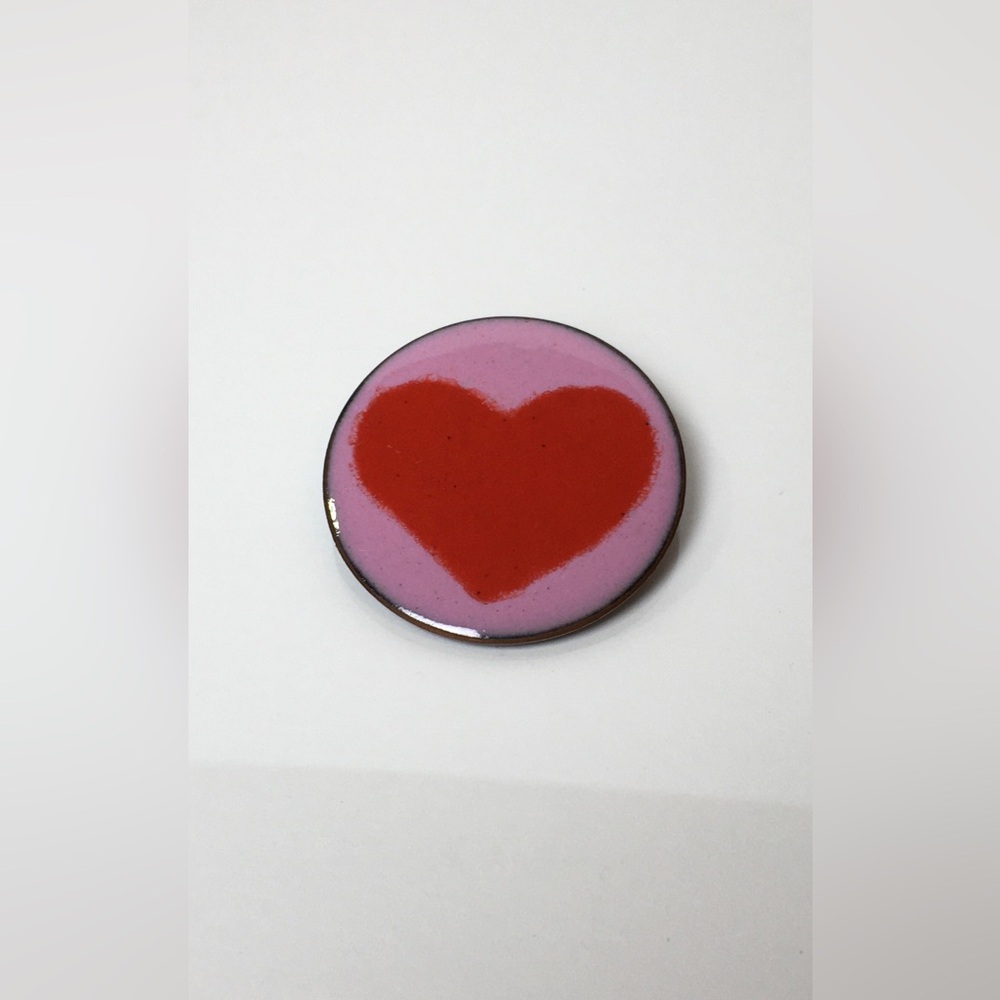 Vintage Enamel On Copper Pink Red Round Brooch Heart 1.75” Diameter